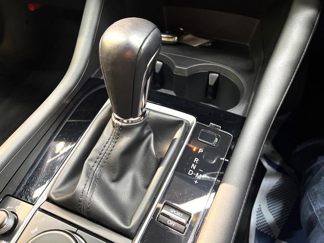 MAZDA3ファストバック 15Sツーリング 禁煙車 純正SDナビ 全周囲カメラ 衝突被害軽減システム レーダークルーズ ドラレコ コーナーセンサー スマートキー LEDヘッド ビルトインETC 純正18インチアルミ オートハイビーム(61枚目)