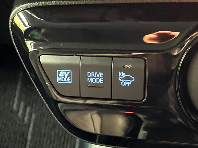 プリウス Sツーリングセレクション 禁煙車 モデリスタエアロ 衝突軽減装置 純正9インチナビ バックカメラ シートヒーター レーダークルーズコントロール ETC ドライブレコーダー LEDヘッドライト 純正17インチアルミホイール(4枚目)