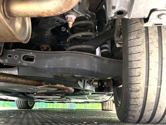 プリウス Sツーリングセレクション 禁煙車 モデリスタエアロ 衝突軽減装置 純正9インチナビ バックカメラ シートヒーター レーダークルーズコントロール ETC ドライブレコーダー LEDヘッドライト 純正17インチアルミホイール(20枚目)