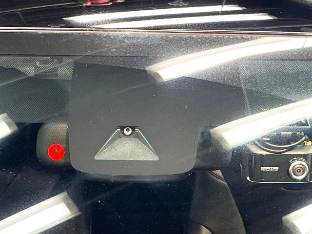 プリウス Sツーリングセレクション 禁煙車 モデリスタエアロ 衝突軽減装置 純正9インチナビ バックカメラ シートヒーター レーダークルーズコントロール ETC ドライブレコーダー LEDヘッドライト 純正17インチアルミホイール(25枚目)