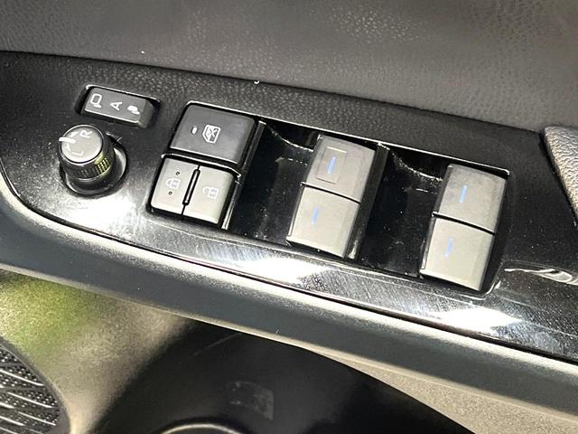 プリウス Sツーリングセレクション 禁煙車 モデリスタエアロ 衝突軽減装置 純正9インチナビ バックカメラ シートヒーター レーダークルーズコントロール ETC ドライブレコーダー LEDヘッドライト 純正17インチアルミホイール(32枚目)