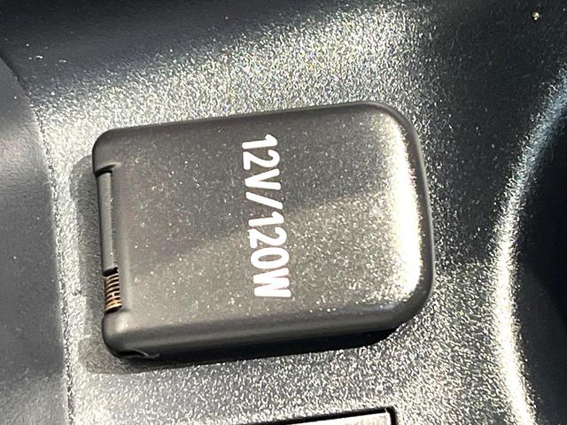 プリウス Sツーリングセレクション 禁煙車 モデリスタエアロ 衝突軽減装置 純正9インチナビ バックカメラ シートヒーター レーダークルーズコントロール ETC ドライブレコーダー LEDヘッドライト 純正17インチアルミホイール(39枚目)