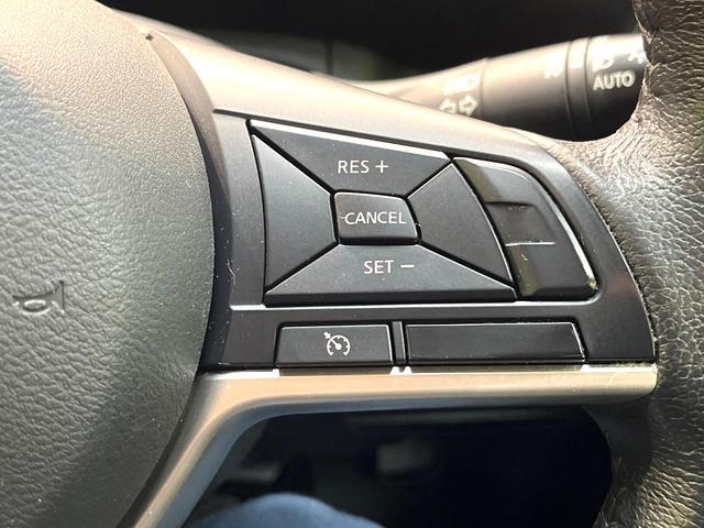 セレナ ハイウェイスター VセレクションII ハンズフリー両側電動ドア 純正9型ナビ 後席モニター 衝突軽減 禁煙車 ドラレコ コーナーセンサー スマートキー LEDヘッド ビルトインETC クルコン 純正16インチアルミ オートハイビーム(7枚目)