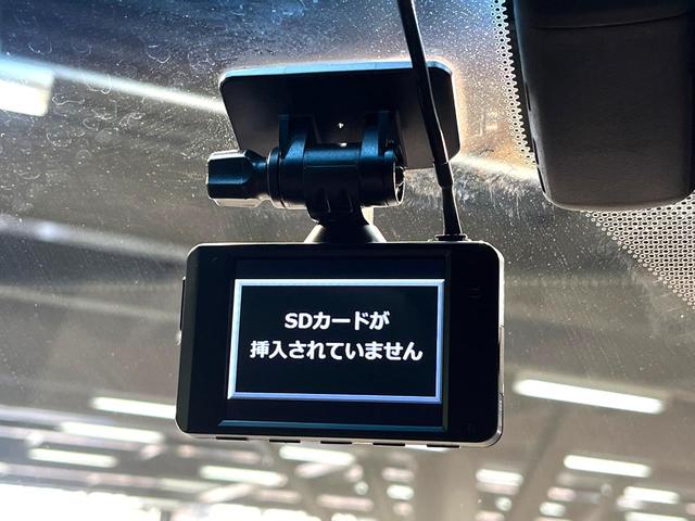 LS LS500h バージョンL 禁煙車 4WD サンルーフ TRDフルエアロ 衝突軽減装置 レーダークルーズ 純正12インチナビ 全周囲カメラ フルセグ ドラレコ デジタルインナーミラー ブラインドスポットモニター(26枚目)