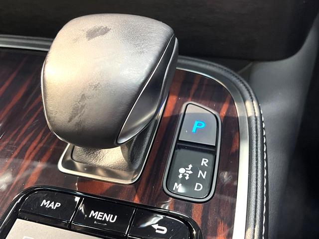 LS LS500h バージョンL 禁煙車 4WD サンルーフ TRDフルエアロ 衝突軽減装置 レーダークルーズ 純正12インチナビ 全周囲カメラ フルセグ ドラレコ デジタルインナーミラー ブラインドスポットモニター(54枚目)