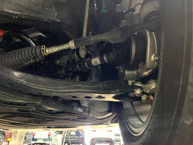 ヴェルファイアハイブリッド Z プレミア 禁煙車 ムーンルーフ フリップダウンモニター 両側電動スライドドア セーフティセンス レーダークルーズ 純正14インチナビ 全周囲カメラ フルセグ ドラレコ ブラインドスポットモニター ETC2.0(24枚目)