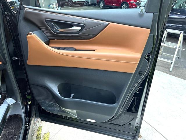 ヴェルファイアハイブリッド Z プレミア 禁煙車 ムーンルーフ フリップダウンモニター 両側電動スライドドア セーフティセンス レーダークルーズ 純正14インチナビ 全周囲カメラ フルセグ ドラレコ ブラインドスポットモニター ETC2.0(61枚目)