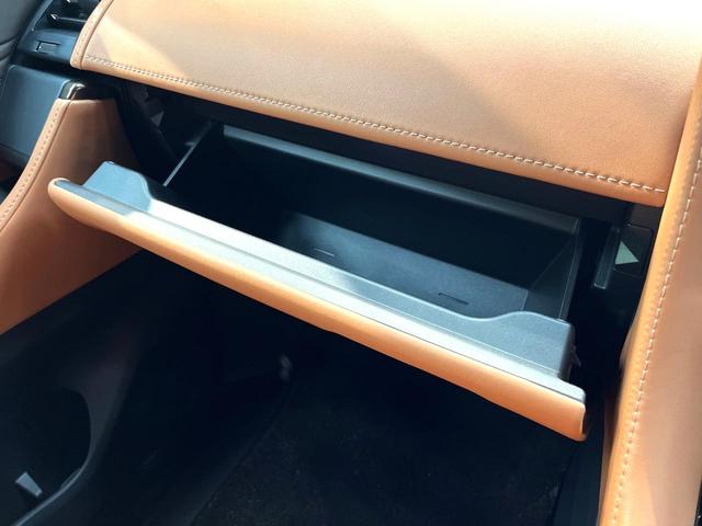 ヴェルファイアハイブリッド Z プレミア 禁煙車 ムーンルーフ フリップダウンモニター 両側電動スライドドア セーフティセンス レーダークルーズ 純正14インチナビ 全周囲カメラ フルセグ ドラレコ ブラインドスポットモニター ETC2.0(62枚目)