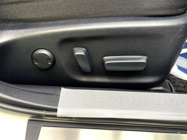 クラウンハイブリッド アスリートS Four 4WD 禁煙車 純正8型ナビ バックカメラ 衝突被害軽減システム レーダークルーズ ドラレコ ETC Bluetooth フルセグ コーナーセンサー スマートキー LEDヘッド 純正18インチアルミ(6枚目)