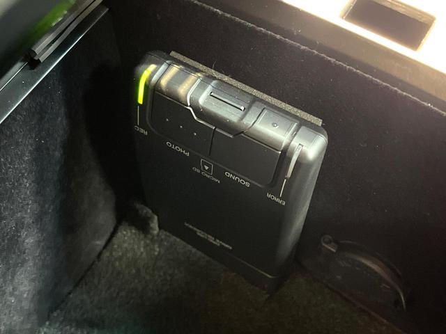 クラウンハイブリッド アスリートS Four 4WD 禁煙車 純正8型ナビ バックカメラ 衝突被害軽減システム レーダークルーズ ドラレコ ETC Bluetooth フルセグ コーナーセンサー スマートキー LEDヘッド 純正18インチアルミ(57枚目)