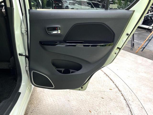 ワゴンR 20周年記念車 禁煙車 純正SDナビ バックカメラ 衝突被害軽減システム シートヒーター ETC スマートキー HIDヘッド 純正15インチアルミホイール オートライト オートエアコン 地デジ(40枚目)