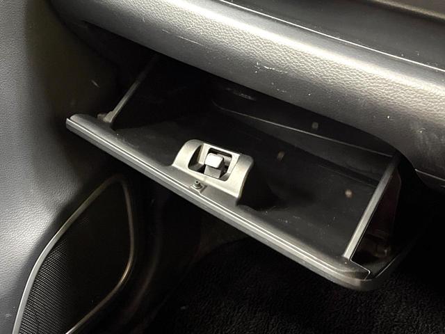 ワゴンR 20周年記念車 禁煙車 純正SDナビ バックカメラ 衝突被害軽減システム シートヒーター ETC スマートキー HIDヘッド 純正15インチアルミホイール オートライト オートエアコン 地デジ(57枚目)