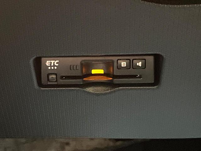 タント カスタムRS 禁煙車 純正ディスプレイーオーディオ 両側電動スライドドア バックカメラ 衝突被害軽減装置 レーダークルーズコントロール ビルトインETC ハーフレザーシート ドライブレコーダー コーナーセンサー(7枚目)