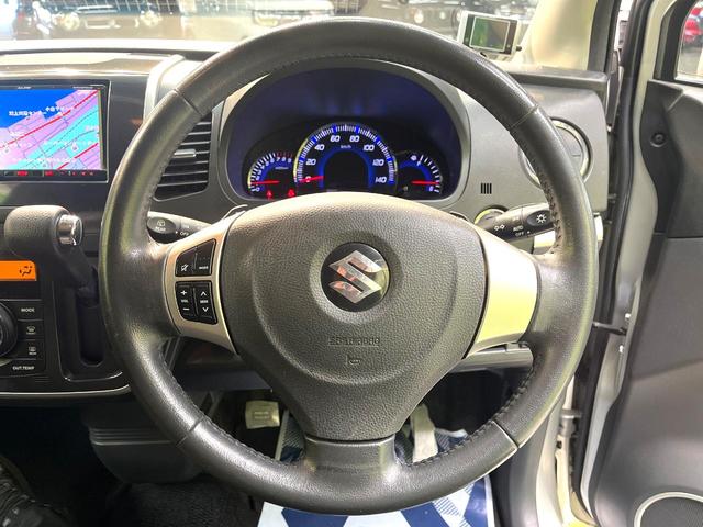 ワゴンＲスティングレー Ｔ　ナビ　ＥＴＣ　ＨＩＤヘッドライト　パドルシフト　純正１５インチアルミホイール　Ｂｌｕｅｔｏｏｔｈ再生　オートエアコン　オートライト　スマートキー　電動格納ミラー　バニティミラー（10枚目）