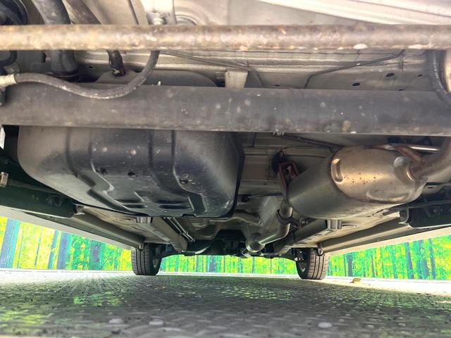 ワゴンＲスティングレー Ｔ　ナビ　ＥＴＣ　ＨＩＤヘッドライト　パドルシフト　純正１５インチアルミホイール　Ｂｌｕｅｔｏｏｔｈ再生　オートエアコン　オートライト　スマートキー　電動格納ミラー　バニティミラー（18枚目）