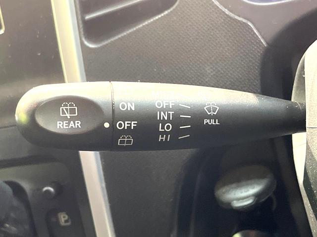 ワゴンＲスティングレー Ｔ　ナビ　ＥＴＣ　ＨＩＤヘッドライト　パドルシフト　純正１５インチアルミホイール　Ｂｌｕｅｔｏｏｔｈ再生　オートエアコン　オートライト　スマートキー　電動格納ミラー　バニティミラー（47枚目）