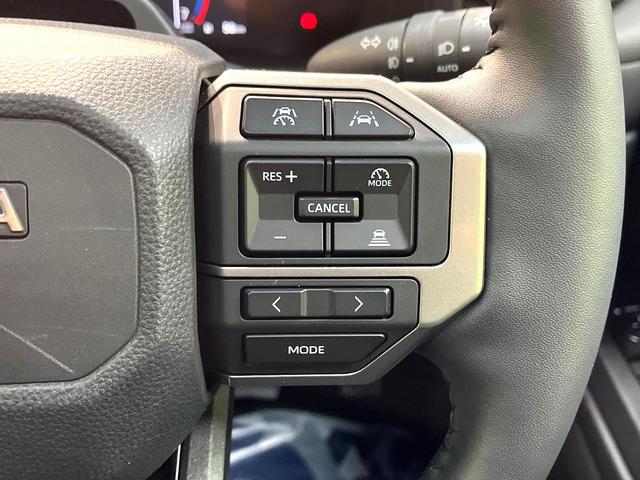 �y���[�_�[�N���[�Y�R���g���[���z�������H�ł̒��������s���y�ɁI�I�����ő��x��ۂN���[�Y�R���g���[�����A�Փˌy���V�X�e���ƘA�g���A�O���̎ԗ������m���ĎԊԂ�ۂ悤�ɑ��x���߂��Ă���܂��I�I