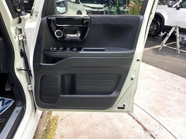 N-BOXカスタム Lターボ ターボ 禁煙車 衝突被害軽減システム 両側電動スライドドア 純正SDナビ バックカメラ ETC Bluetooth フルセグ シートヒーター コーナーセンサー スマートキー LEDヘッドライト(49枚目)