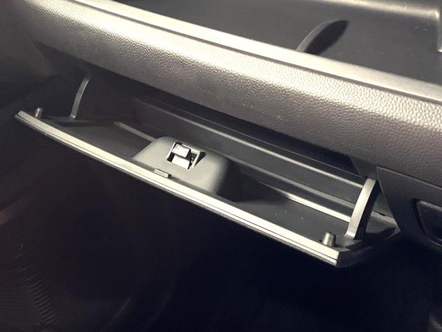 N-BOXカスタム Lターボ ターボ 禁煙車 衝突被害軽減システム 両側電動スライドドア 純正SDナビ バックカメラ ETC Bluetooth フルセグ シートヒーター コーナーセンサー スマートキー LEDヘッドライト(65枚目)