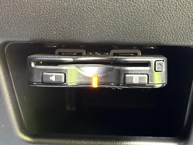 タント カスタムX トップエディションSAII 禁煙車 電動スライドドア 純正8インチナビ バックカメラ 衝突被害軽減システム ハーフレザーシート ドラレコ スマートキー LEDヘッド ETC 純正14インチアルミ オートライト オートエアコン(6枚目)