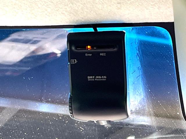 タント カスタムX トップエディションSAII 禁煙車 電動スライドドア 純正8インチナビ バックカメラ 衝突被害軽減システム ハーフレザーシート ドラレコ スマートキー LEDヘッド ETC 純正14インチアルミ オートライト オートエアコン(7枚目)