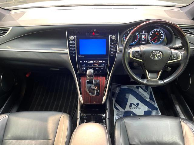 ハリアー プレミアム 本革シート JBLサウンド 禁煙車 純正9型ナビ バックカメラ クルーズコントロール ETC Bluetooth パワーシート シートヒーター 電動リアゲート スマートキー LEDヘッド(2枚目)