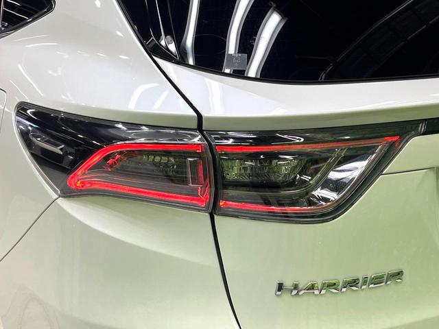ハリアー プレミアム 本革シート JBLサウンド 禁煙車 純正9型ナビ バックカメラ クルーズコントロール ETC Bluetooth パワーシート シートヒーター 電動リアゲート スマートキー LEDヘッド(32枚目)