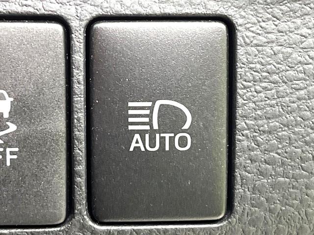 ハリアー プレミアム 本革シート JBLサウンド 禁煙車 純正9型ナビ バックカメラ クルーズコントロール ETC Bluetooth パワーシート シートヒーター 電動リアゲート スマートキー LEDヘッド(43枚目)