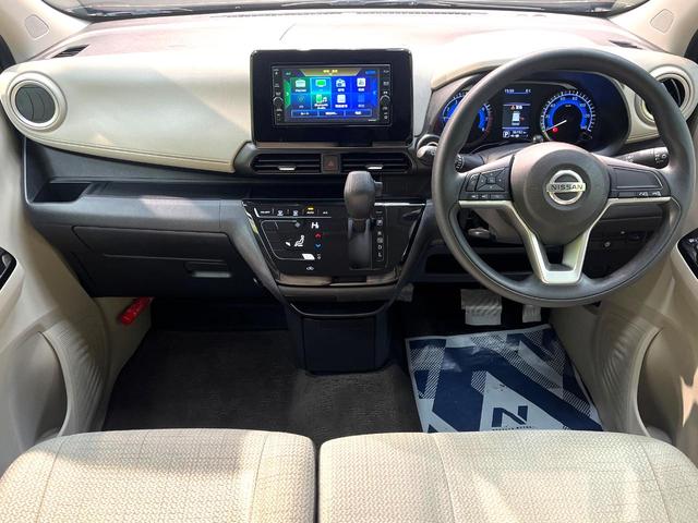 デイズ Ｘ　純正ＳＤナビ　バックカメラ　衝突被害軽減システム　禁煙車　ドラレコ　コーナーセンサー　スマートキー　純正１４インチアルミ　車線逸脱警報　オートライト　オートエアコン　Ｂｌｕｅｔｏｏｔｈ（2枚目）