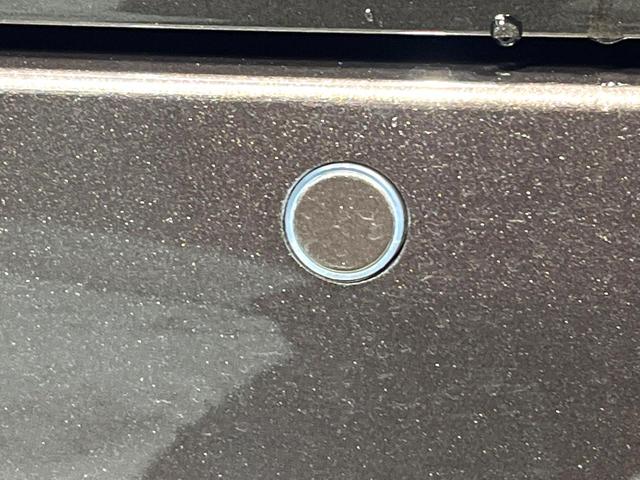 デイズ Ｘ　純正ＳＤナビ　バックカメラ　衝突被害軽減システム　禁煙車　ドラレコ　コーナーセンサー　スマートキー　純正１４インチアルミ　車線逸脱警報　オートライト　オートエアコン　Ｂｌｕｅｔｏｏｔｈ（6枚目）