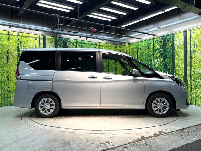 セレナ Ｓ　電動スライドドア　ＳＤナビ　全周囲カメラ　衝突被害軽減システム　禁煙車　コーナーセンサー　スマートキー　ＥＴＣ　クルコン　オートハイビーム　車線逸脱警報　オートライト　オートエアコン（34枚目）