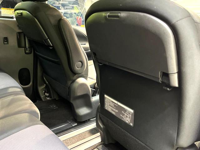 セレナ Ｓ　電動スライドドア　ＳＤナビ　全周囲カメラ　衝突被害軽減システム　禁煙車　コーナーセンサー　スマートキー　ＥＴＣ　クルコン　オートハイビーム　車線逸脱警報　オートライト　オートエアコン（50枚目）