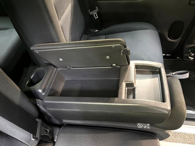 セレナ Ｓ　電動スライドドア　ＳＤナビ　全周囲カメラ　衝突被害軽減システム　禁煙車　コーナーセンサー　スマートキー　ＥＴＣ　クルコン　オートハイビーム　車線逸脱警報　オートライト　オートエアコン（58枚目）