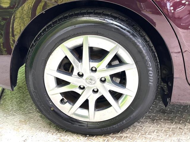 プリウスアルファ Ｓ　チューン　ブラック　純正ナビ　バックカメラ　禁煙車　コーナーセンサー　スマートキー　ＥＴＣ　ＬＥＤヘッド　純正１６インチアルミ　オートライト　オートエアコン　Ｂｌｕｅｔｏｏｔｈ　ＣＤ　ＤＶＤ再生　フルセグ（35枚目）