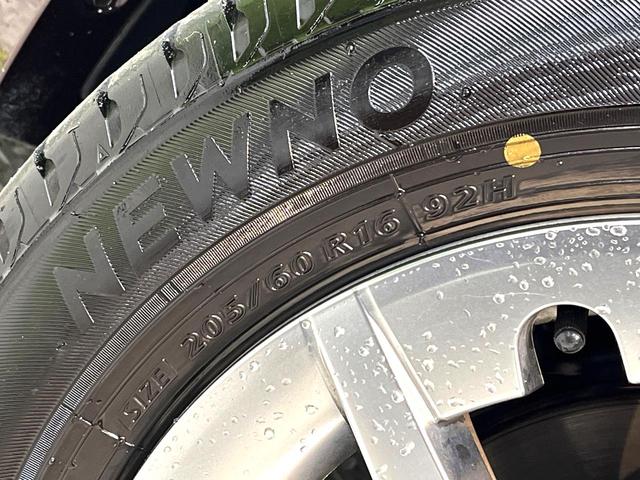 プリウスアルファ Ｓ　チューン　ブラック　純正ナビ　バックカメラ　禁煙車　コーナーセンサー　スマートキー　ＥＴＣ　ＬＥＤヘッド　純正１６インチアルミ　オートライト　オートエアコン　Ｂｌｕｅｔｏｏｔｈ　ＣＤ　ＤＶＤ再生　フルセグ（37枚目）