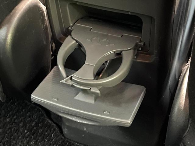 プリウスアルファ Ｓ　チューン　ブラック　純正ナビ　バックカメラ　禁煙車　コーナーセンサー　スマートキー　ＥＴＣ　ＬＥＤヘッド　純正１６インチアルミ　オートライト　オートエアコン　Ｂｌｕｅｔｏｏｔｈ　ＣＤ　ＤＶＤ再生　フルセグ（51枚目）