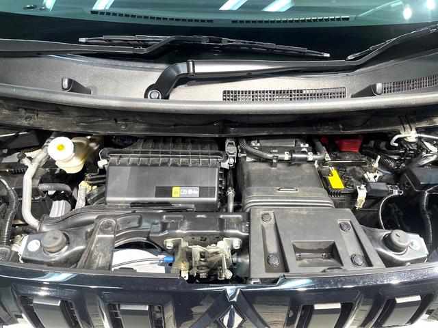 デリカミニ Ｔ　プレミアム　４ＷＤ　両側電動ドア　ＳＤナビ　全周囲カメラ　ｅ－アシスト　マイパイロット　禁煙車　ハーフレザーシート　ドラレコ　コーナーセンサー　ステアリングヒーター　スマートキー　ＬＥＤヘッド　ビルトインＥＴＣ（18枚目）