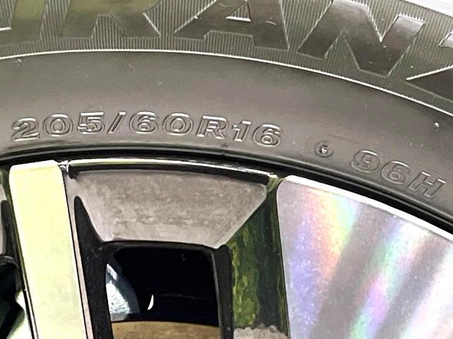 ステップワゴン ｅ：ＨＥＶスパーダ　登録済未使用車　両側電動ドア　衝突被害軽減システム　レーダークルーズ　電動リアゲート　コーナーセンサー　シートヒーター　スマートキー　ＬＥＤヘッド　純正１６インチアルミ　ハーフレザーシート（25枚目）