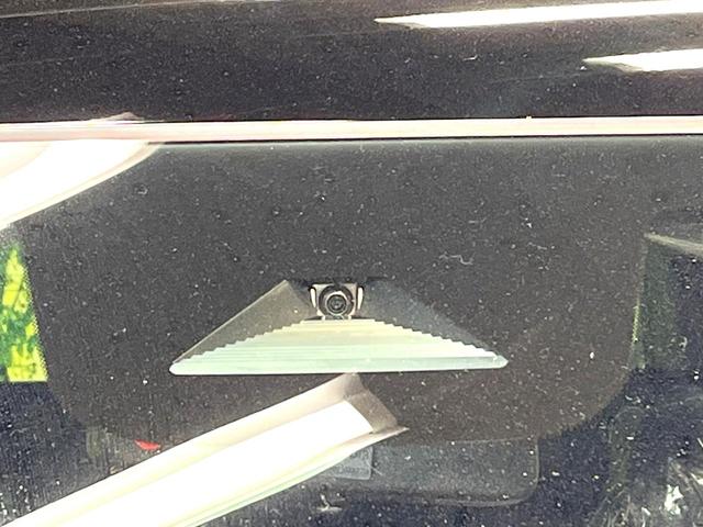 ステップワゴン ｅ：ＨＥＶスパーダ　登録済未使用車　両側電動ドア　衝突被害軽減システム　レーダークルーズ　電動リアゲート　コーナーセンサー　シートヒーター　スマートキー　ＬＥＤヘッド　純正１６インチアルミ　ハーフレザーシート（44枚目）