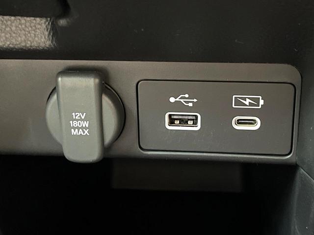 ステップワゴン ｅ：ＨＥＶスパーダ　登録済未使用車　両側電動ドア　衝突被害軽減システム　レーダークルーズ　電動リアゲート　コーナーセンサー　シートヒーター　スマートキー　ＬＥＤヘッド　純正１６インチアルミ　ハーフレザーシート（61枚目）