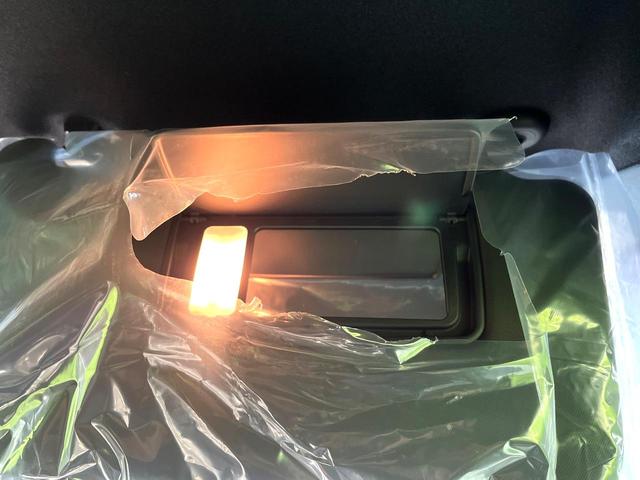 ステップワゴン ｅ：ＨＥＶスパーダ　登録済未使用車　両側電動ドア　衝突被害軽減システム　レーダークルーズ　電動リアゲート　コーナーセンサー　シートヒーター　スマートキー　ＬＥＤヘッド　純正１６インチアルミ　ハーフレザーシート（66枚目）