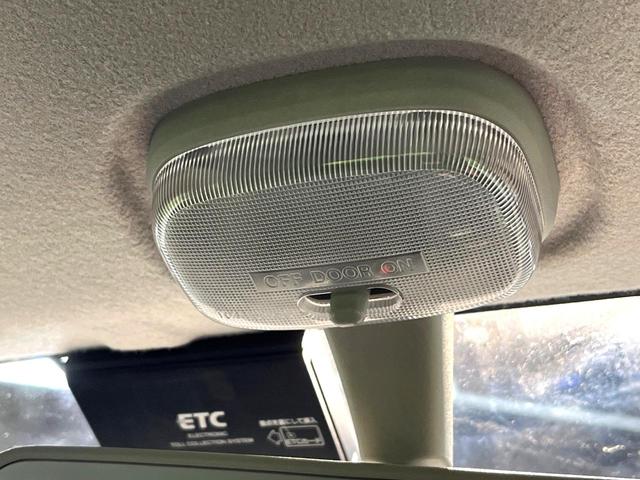 アルト Ｌ　禁煙車　ＳＤナビ　ＥＴＣ　シートヒーター　ＣＤ／ＤＶＤ再生　地デジ　横滑り防止装置　アイドリングストップシステム　キーレス　エアコン（59枚目）