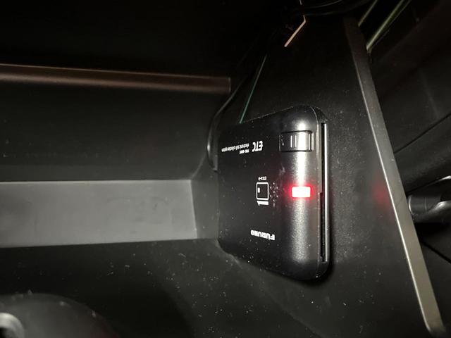 スペーシア ハイブリッドＧ　禁煙車　ＳＤナビ　全周囲カメラ　衝突被害軽減システム　ＥＴＣ　ドラレコ　Ｂｌｕｅｔｏｏｔｈ　ＣＤ／ＤＶＤ再生　コーナーセンサー　スマートキー　ＬＥＤヘッド　オートライト　オートエアコン（7枚目）