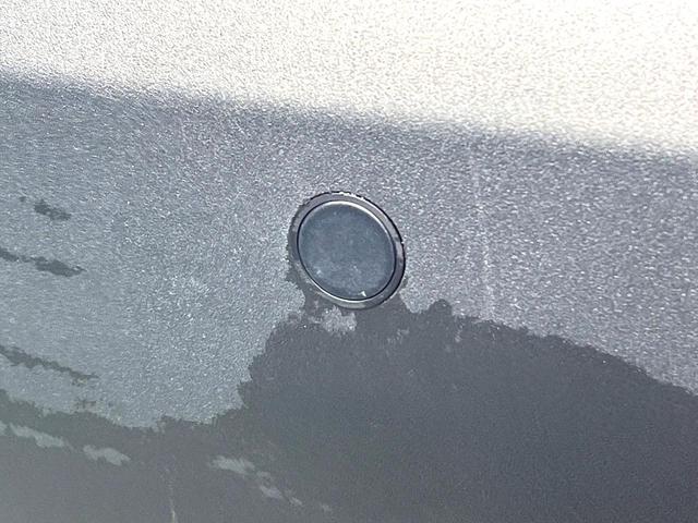 ヤリスクロス ハイブリッドＺ　禁煙車　ナビ付ディスプレイオーディオ　全周囲カメラ　衝突軽減装置　レーダークルーズ　ドラレコ　ＥＴＣ　Ｂｌｕｅｔｏｏｔｈ再生　ブラインドスポットモニター　シートヒーター　パワーシート　スマートキー（40枚目）