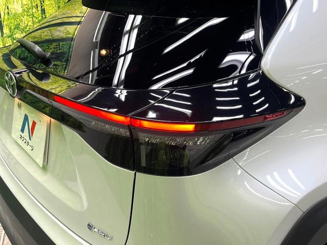 ヤリスクロス ハイブリッドＺ　禁煙車　ナビ付ディスプレイオーディオ　全周囲カメラ　衝突軽減装置　レーダークルーズ　ドラレコ　ＥＴＣ　Ｂｌｕｅｔｏｏｔｈ再生　ブラインドスポットモニター　シートヒーター　パワーシート　スマートキー（50枚目）