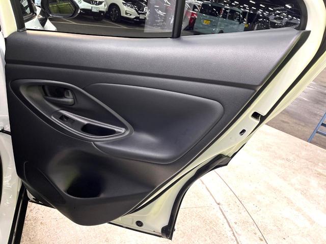 ヤリスクロス ハイブリッドＺ　禁煙車　ナビ付ディスプレイオーディオ　全周囲カメラ　衝突軽減装置　レーダークルーズ　ドラレコ　ＥＴＣ　Ｂｌｕｅｔｏｏｔｈ再生　ブラインドスポットモニター　シートヒーター　パワーシート　スマートキー（51枚目）