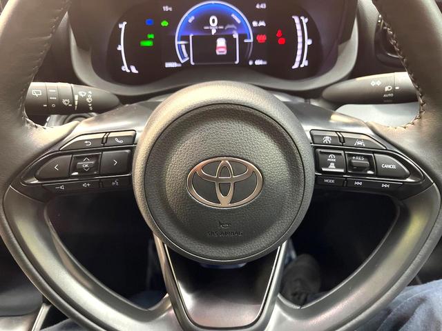 ヤリスクロス ハイブリッドＺ　禁煙車　ナビ付ディスプレイオーディオ　全周囲カメラ　衝突軽減装置　レーダークルーズ　ドラレコ　ＥＴＣ　Ｂｌｕｅｔｏｏｔｈ再生　ブラインドスポットモニター　シートヒーター　パワーシート　スマートキー（57枚目）