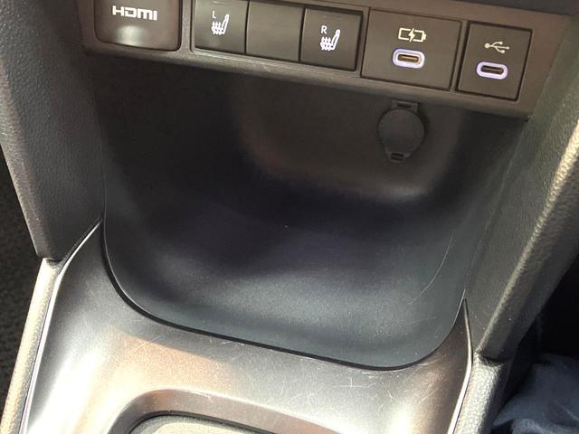 ヤリスクロス ハイブリッドＺ　禁煙車　ナビ付ディスプレイオーディオ　全周囲カメラ　衝突軽減装置　レーダークルーズ　ドラレコ　ＥＴＣ　Ｂｌｕｅｔｏｏｔｈ再生　ブラインドスポットモニター　シートヒーター　パワーシート　スマートキー（67枚目）