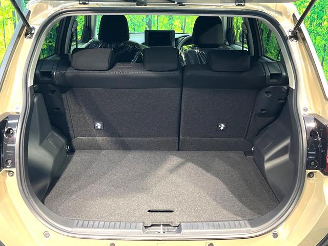 ライズ Ｘ　登録済未使用車　衝突被害軽減システム　コーナーセンサー　スマートキー　ＬＥＤヘッド　オートライト　横滑り防止装置　アイドリングストップシステム　バニティミラー　エアコン（9枚目）