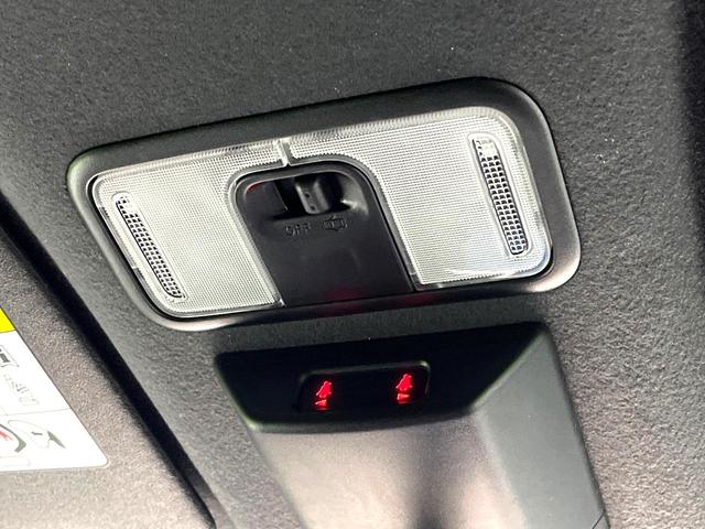 タント カスタムＲＳ　禁煙車　ターボ　両側電動スライドドア　衝突軽減システム　９インチナビ　バックカメラ　フルセグ　ドライブレコーダー　ＥＴＣ　Ｂｌｕｅｔｏｏｔｈ再生　シートヒーター　ハーフレザーシート　ＬＥＤヘッド（31枚目）